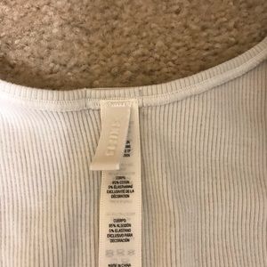 Skims top bone color!